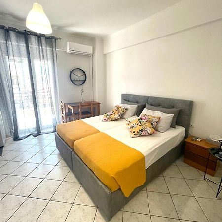Aleka Kotsi Rooms Igoumenitsa Exteriör bild